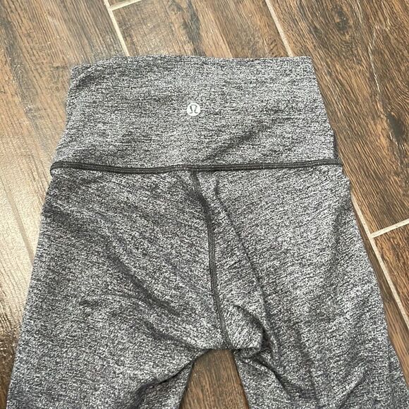 🩰 Lululemon High Rise Align Full-Length Leggings - Size 2 - Gray Heather… - Picture 5 of 5